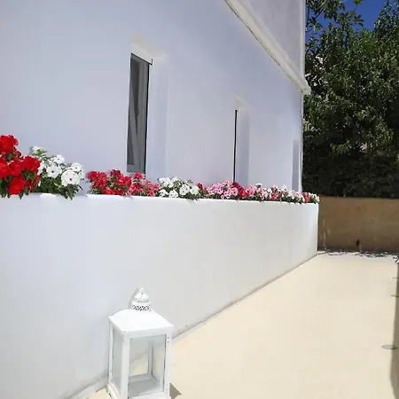 Sea Nymphs Gæstehus 4*