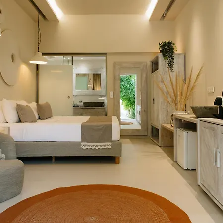 Sea Nymphs 招待所 4*